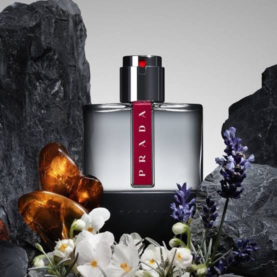 Luna Rossa Carbon para Hombre / SET - 100 mL Eau de Toilette Spray