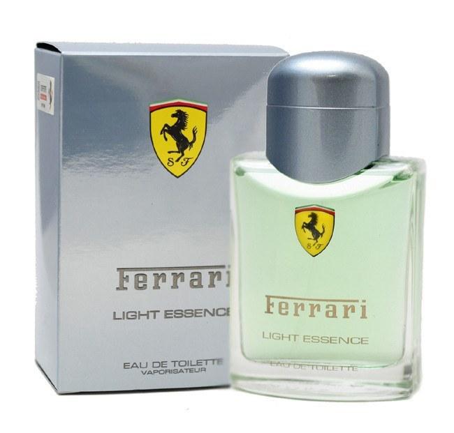 FERRARI - Ferrari Scuderia Light Essence para hombre / 125 ml Eau De Toilette Spray